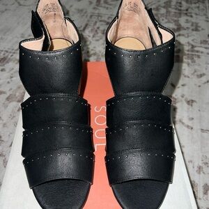 Soul Naturalizer Women's 9.5M CHRISTINA Black High Heel Sandals Shoes